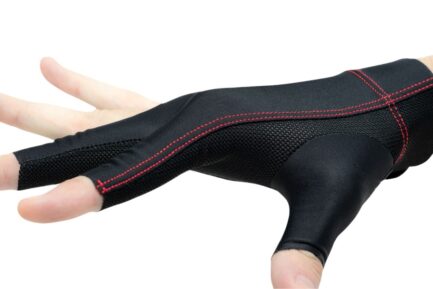 Billiard Glove, Cuetec Axis, 3-Finger, black-red, to wear on right hand, L - Image 3