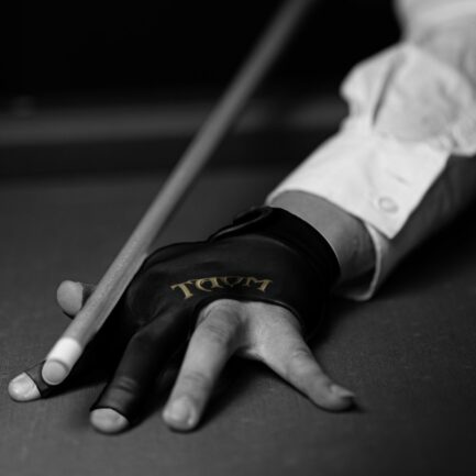 Billiard Glove, Taom Midas, 3-Finger, Black, to wear on left hand, S - Image 2